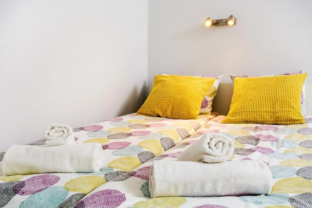 Gieldowa Erapartments Varšava Apartmán
